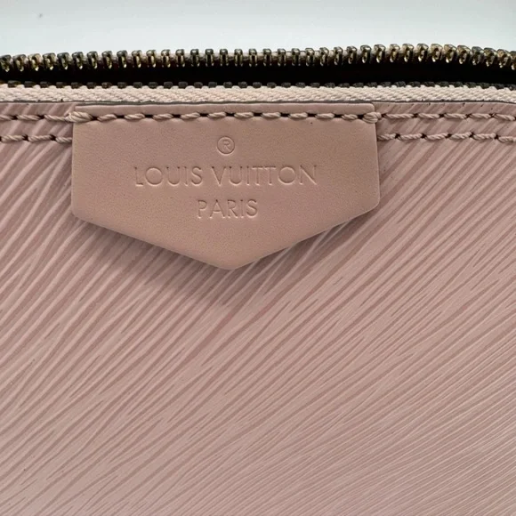 Authentic LOUIS VIUTTON EPI ALMA BB - Picture 2 of 11